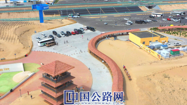 縱貫S21阿烏高速黃金旅游通道 ——邀您體驗(yàn)大漠風(fēng)光與便捷旅途